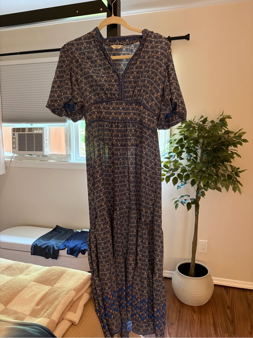 Max Studio Navy and Cream Patterned Boho Maxi Dress